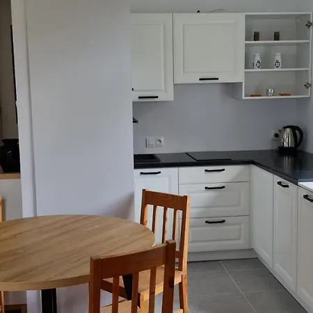 Everysky - Konstytucji 3 Go Maja 66-2 * Karpacz